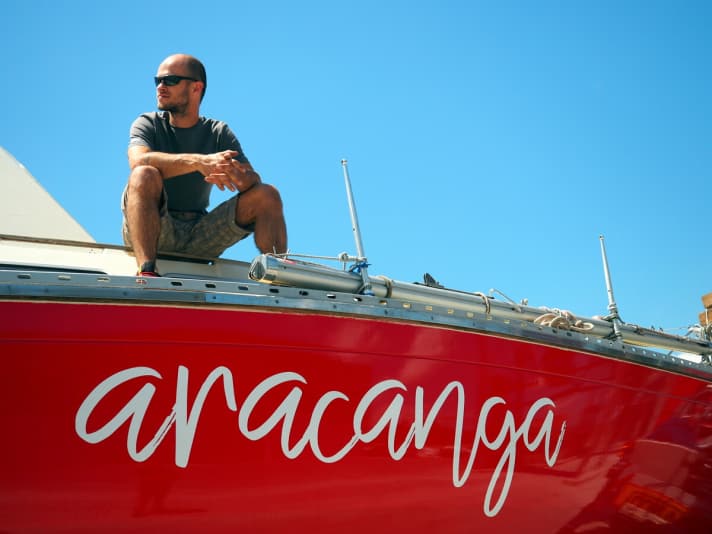   Martin Finkbeiner veut le faire à nouveau. Après un tour du monde à la voile de trois ans, de 2010 à 2013, il a cette fois largué les amarres avec sa femme Friederike.