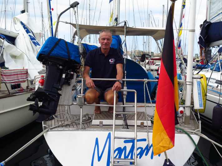   Skipper Bocks auf seiner "Montana". Die Swan gehört zu den ältesten Schiffen der Flotte und hat den Atlantik bereits mehrfach in beide Richtungen überquert