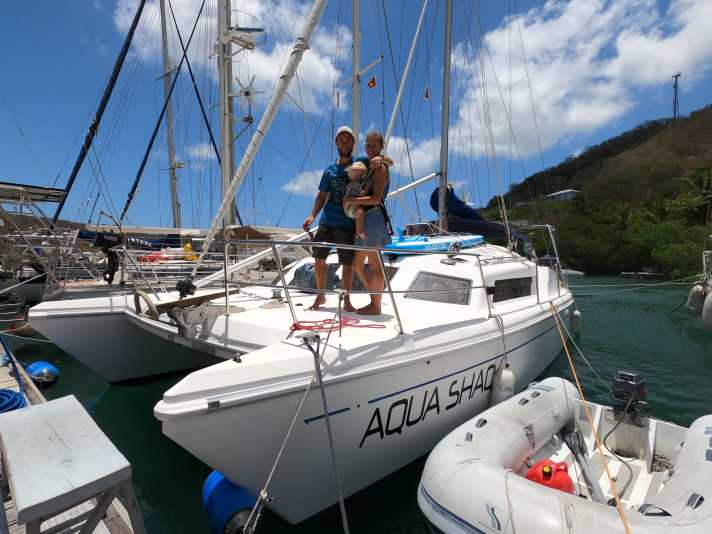   Improvvisamente due scafi invece di uno solo