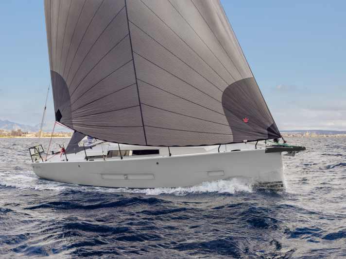 yacht/hanse-360st-bilder-web-exterior-0020_e2cec3a503a121355a3e3e5240cf1a19