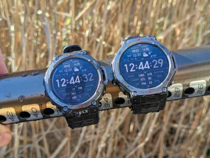 The T-Rex 3 (right) looks a little more striking, the OLED display shines a shade brighter.