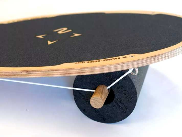 The safety system can be variably adjusted