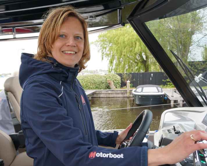 Jury member: Yvonne Zwaan