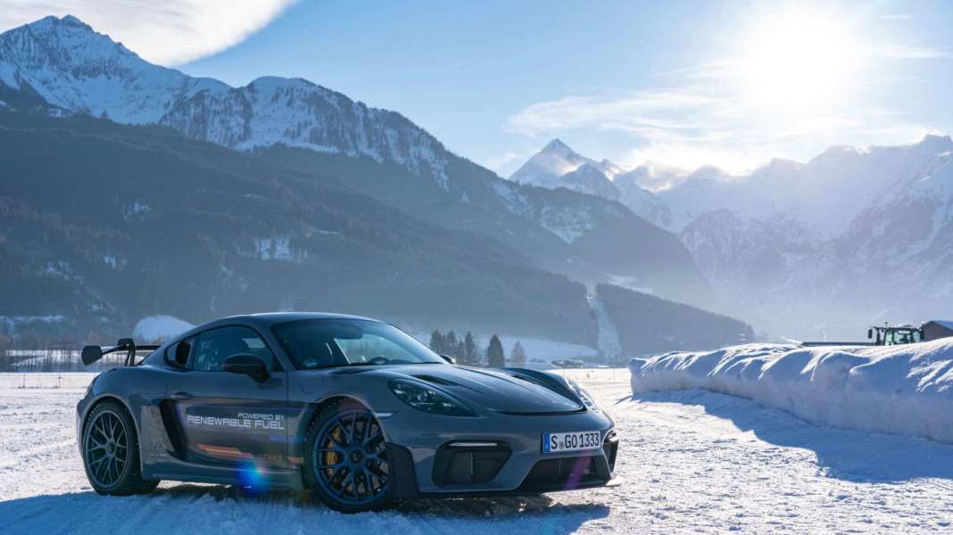 Europa-Präsentation des GT4 RS beim GP Ice Race: Mit synthetischen Kraftstoffen