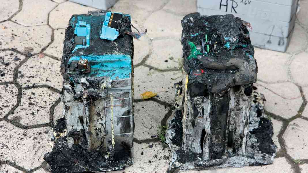 Technik: Sicherheitsrisiko? Lithium-Akkus vs. Eisenphosphat-Systeme