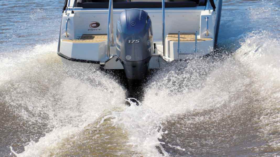 ​Bootstrimm: Die 3 wichtigsten Motorboot-Typen und ihr Trimmwinkel