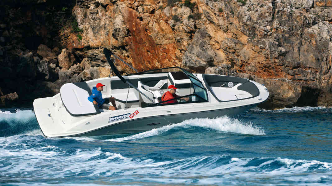 Test: Sea Ray SPX 230 - performance athlete