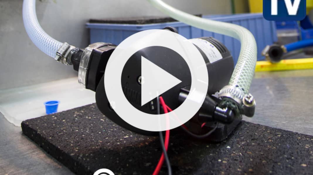 BOOTE-TV: Trinkwasserpumpen im Test