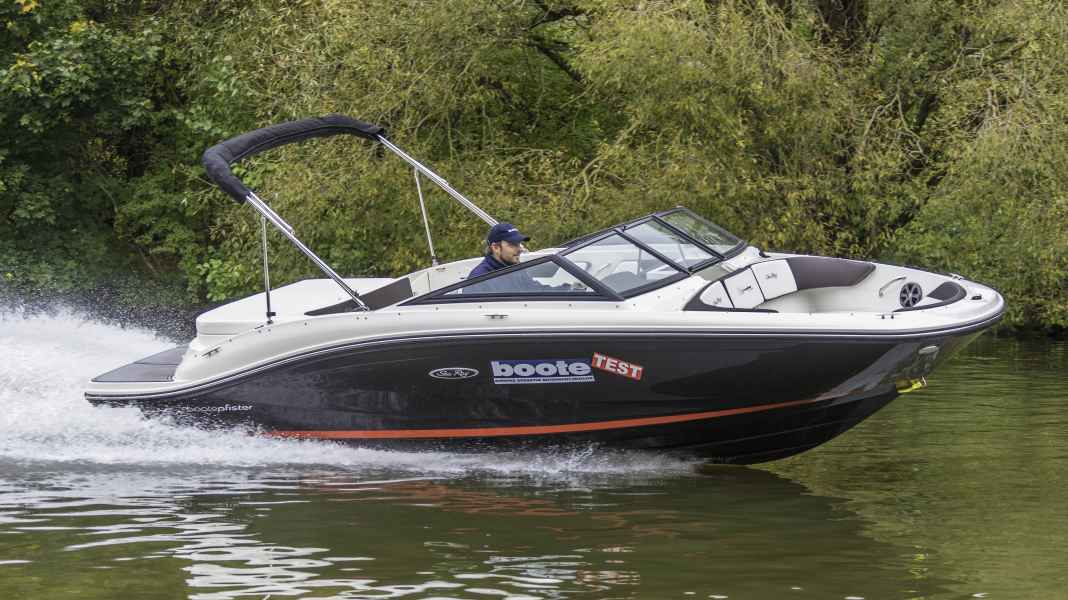 Sporty: Sea Ray 190 SPXE
