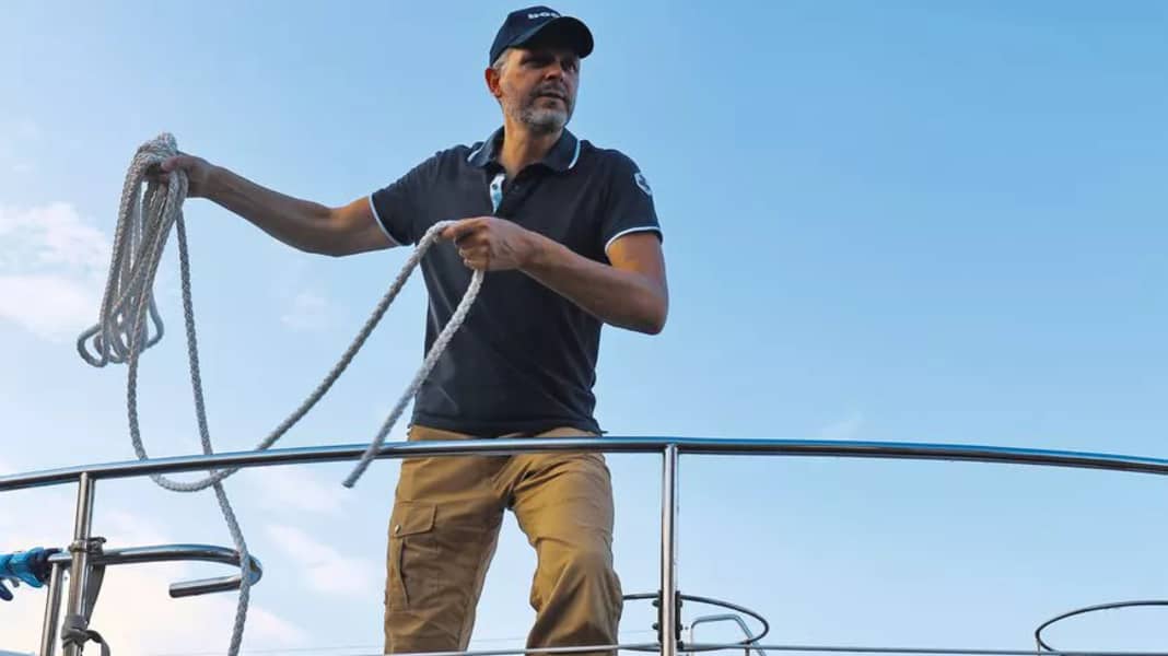 Seamanship: Rigging, securing and throwing ropes correctly