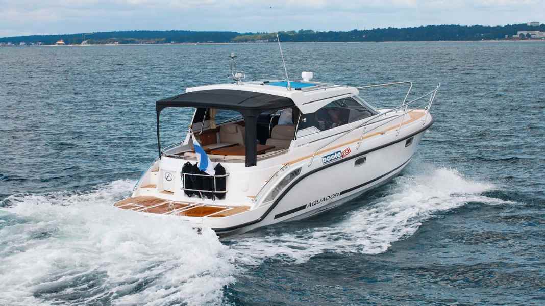 Test: Aquador 30 HT - Spontan reiseklar
