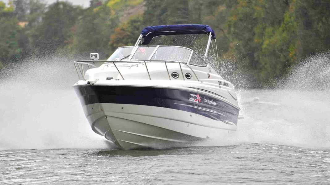 Larson Cabrio 240