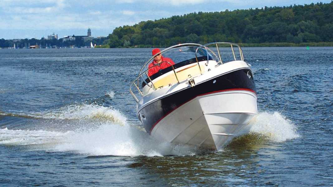 Bayliner Avanti 8 - Bayliner Avanti 8