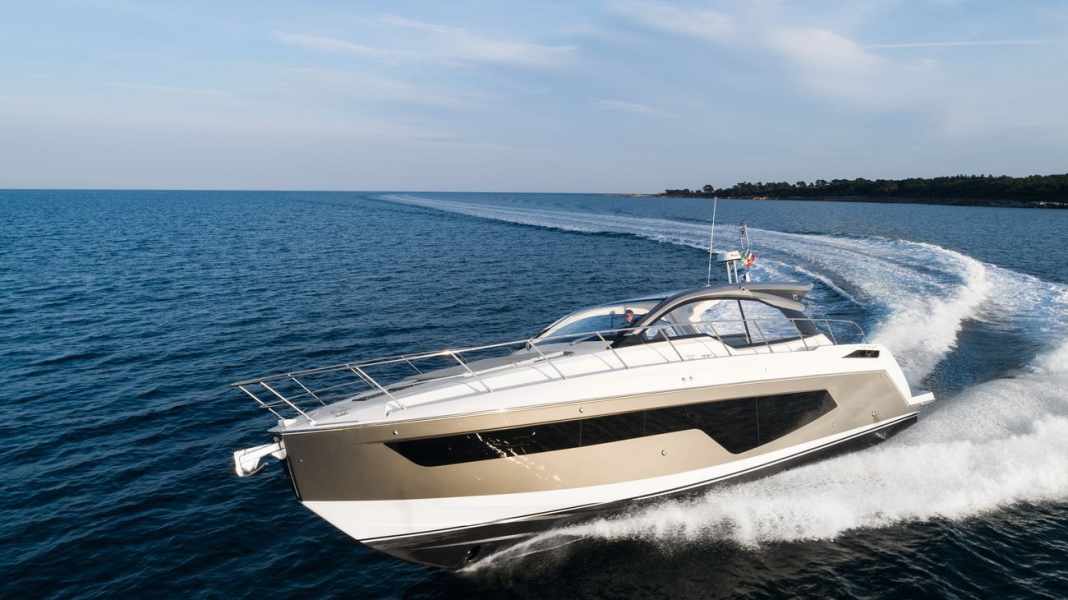 Test: Azimut Atlantis 51 - Glanz und Gloria