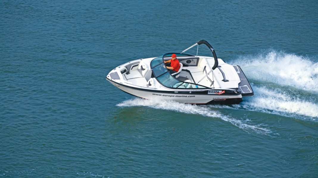 Monterey 218 Super Sport - Nobelsportler: Die Monterey 218 SS aus den USA