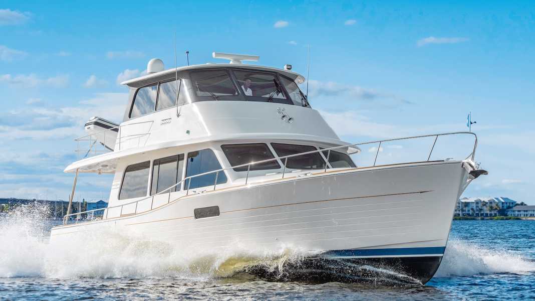 Test: Trawler mit Innenborder - Grand Banks 60 SL