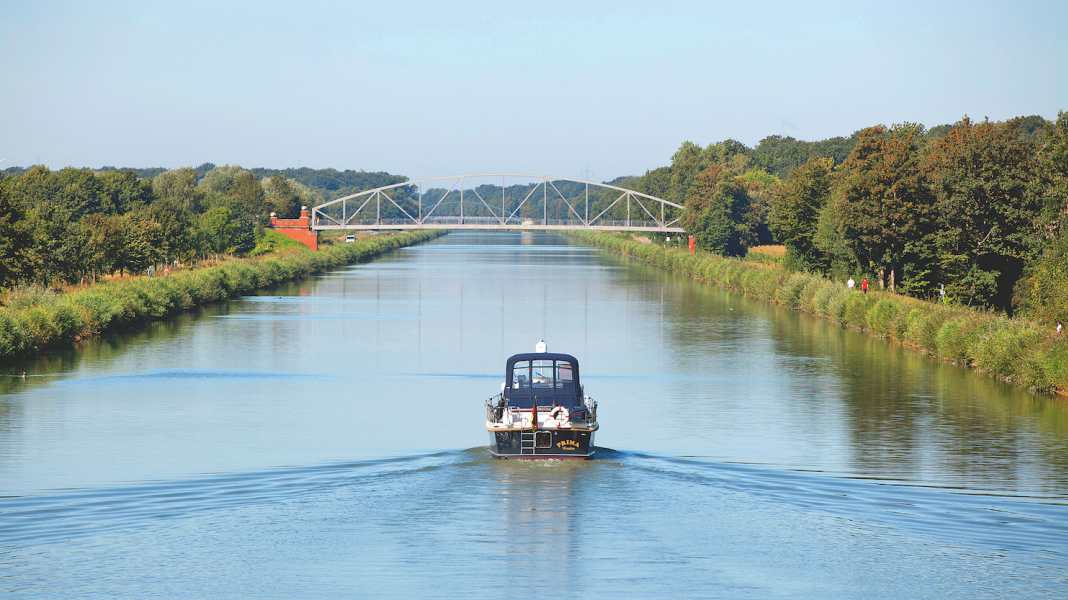Charter & Revier: Mittellandkanal - 325 km