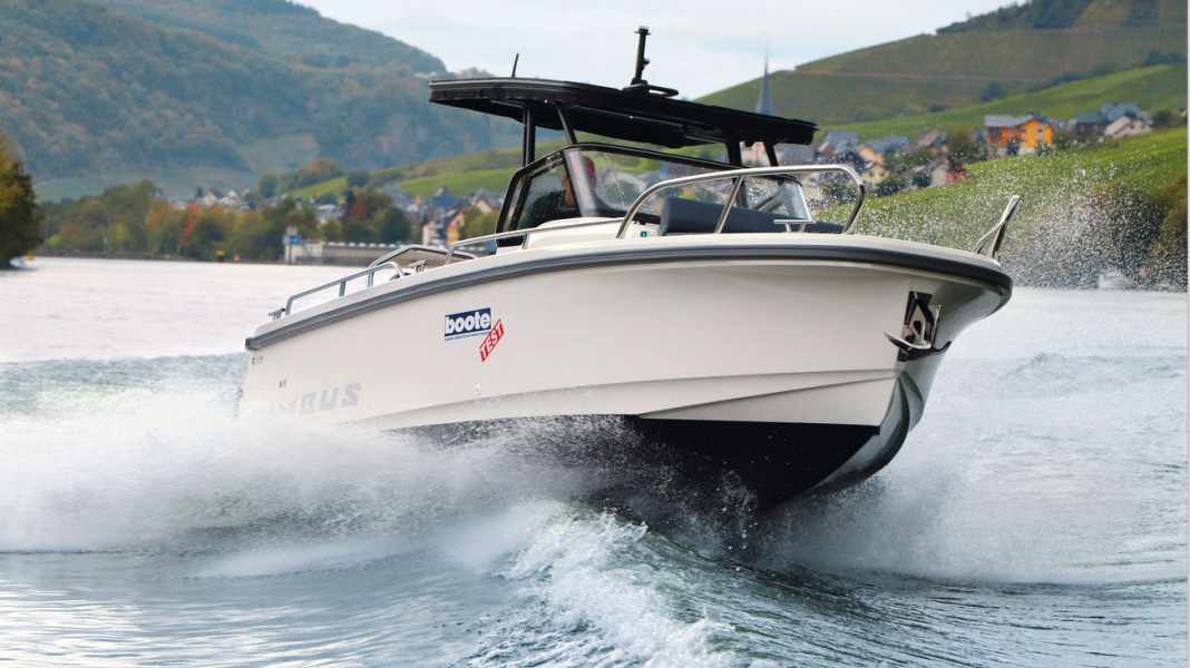 Test: Daycruiser mit Außenborder - Nimbus T8