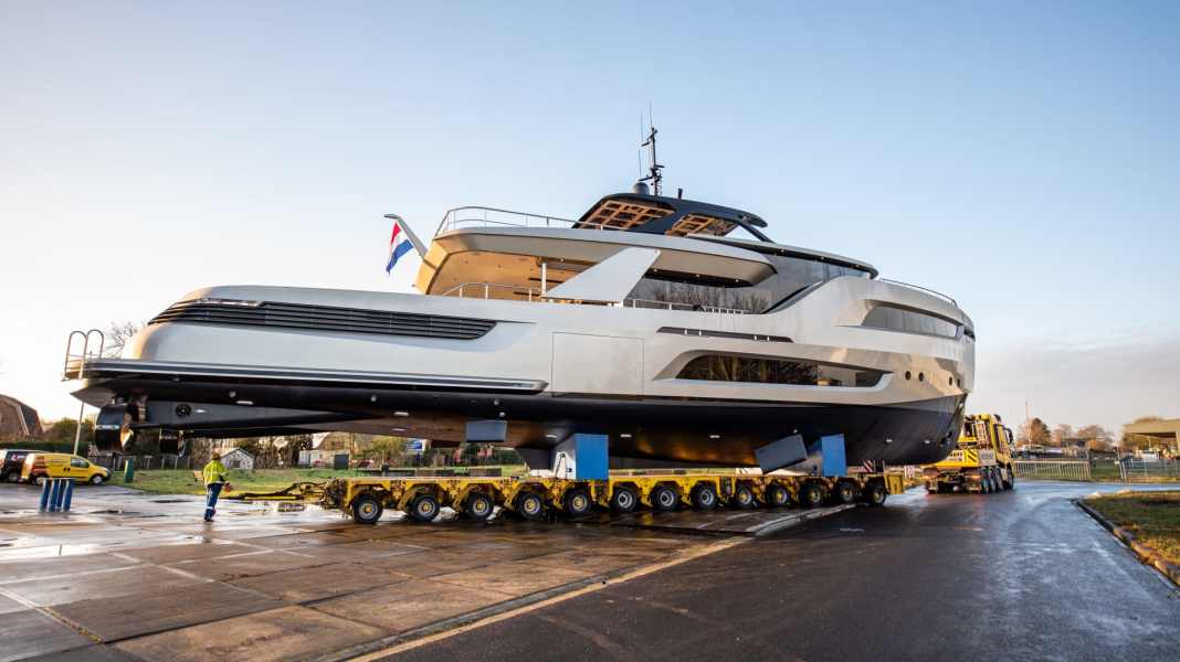 Erste X-Treme 105 im Wasser