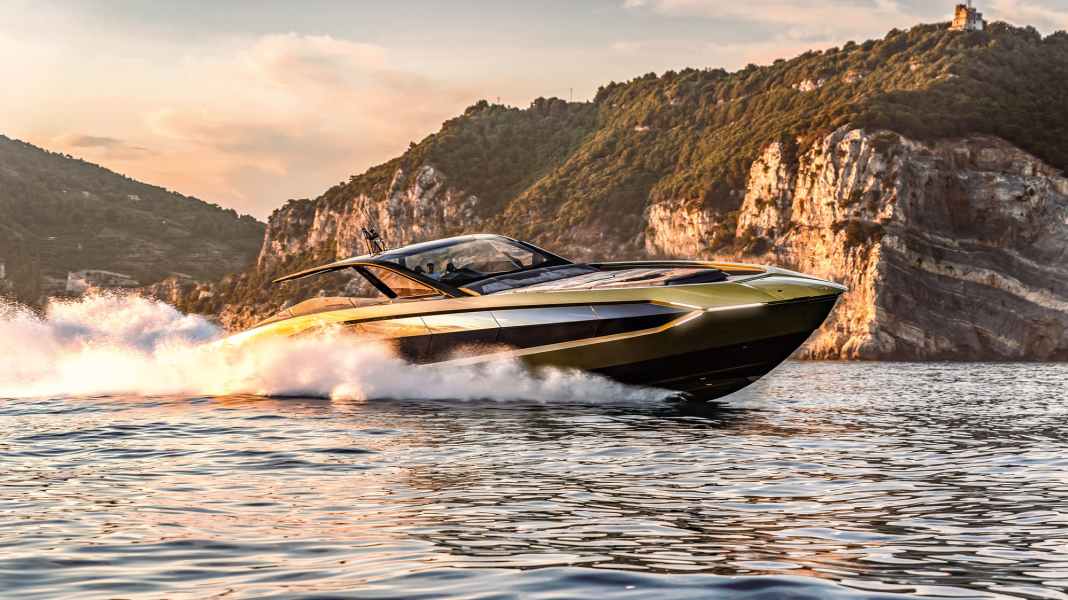 Portrait Lamborghini 63: Brands in a frenzy