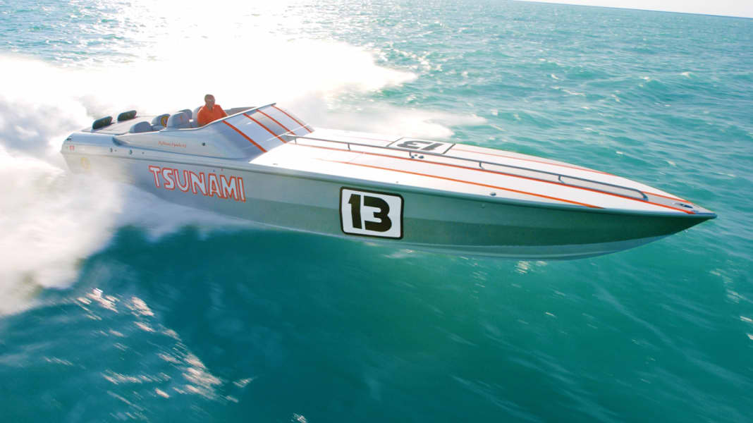 Offshore racers: Like lightning - these are the fastest powerboats