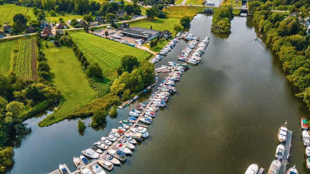 Report: Dove-Elbe in danger - mercy for the paradise