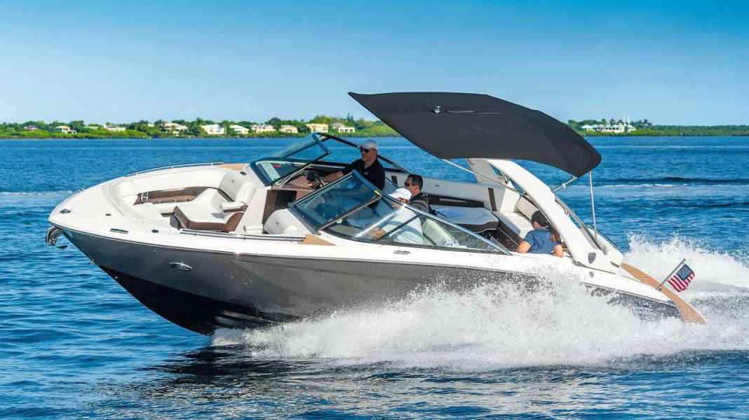 Novelty: Regal 2800 - Open space glider