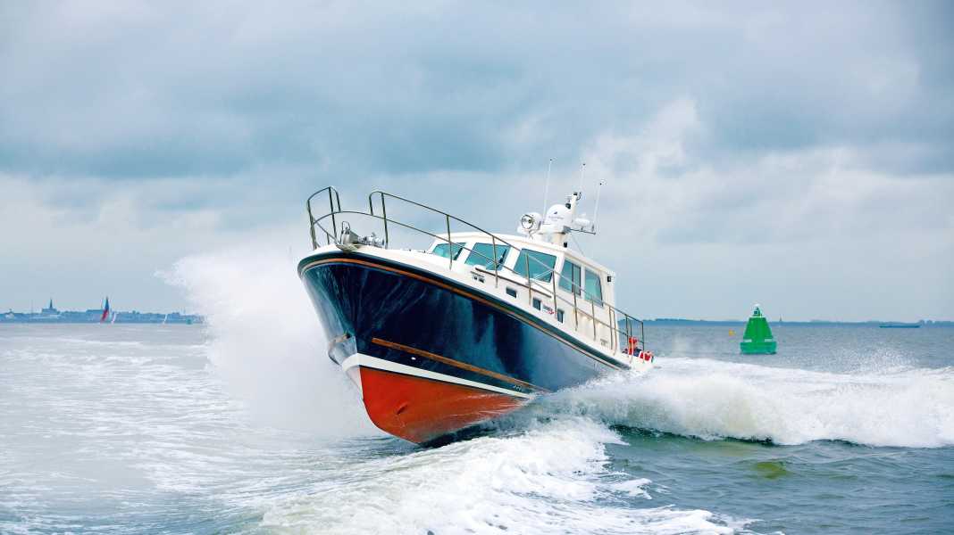 Test: North-Line 42 Express Wheelhouse - Das Lotsenboot