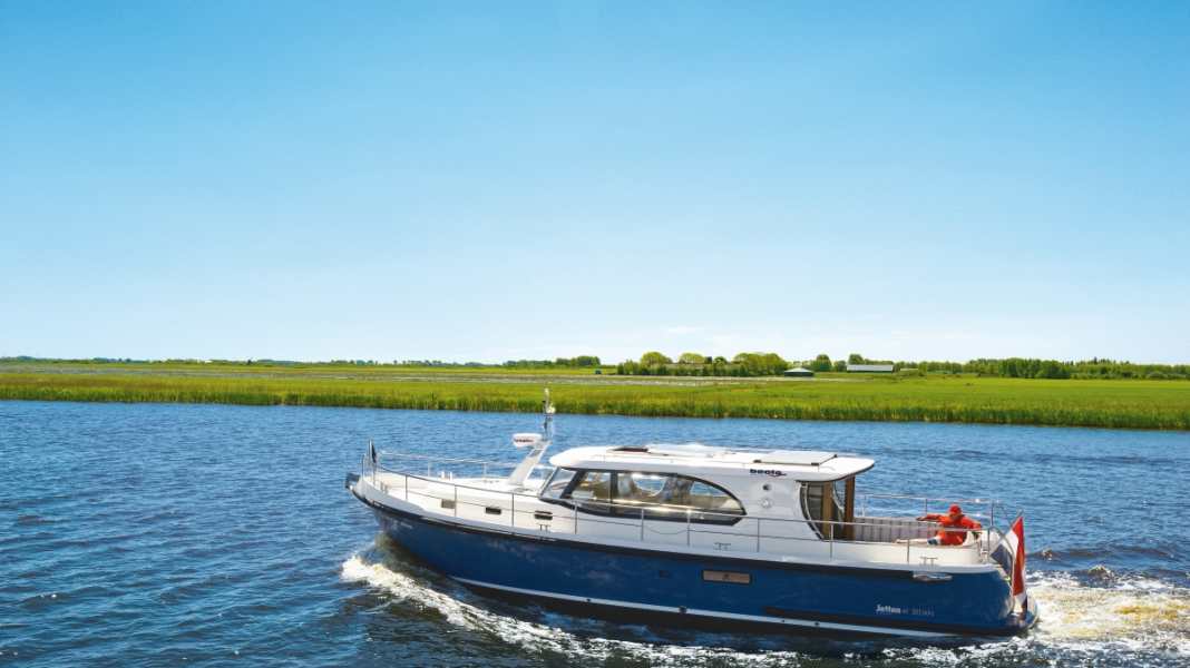Jetten 41 Sedan