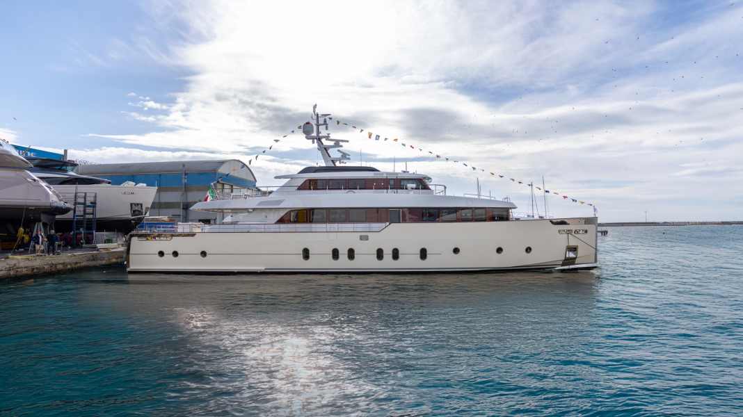 “Pleiades”: Codecasa wasserte neue 33,5-Meter-Yacht in Italien