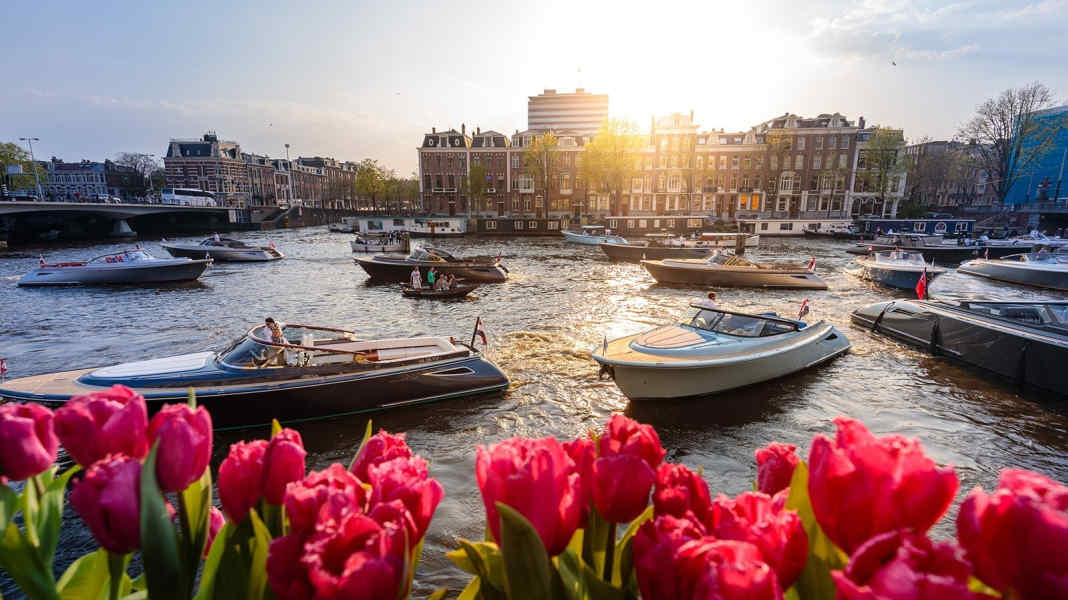 Canals full of water