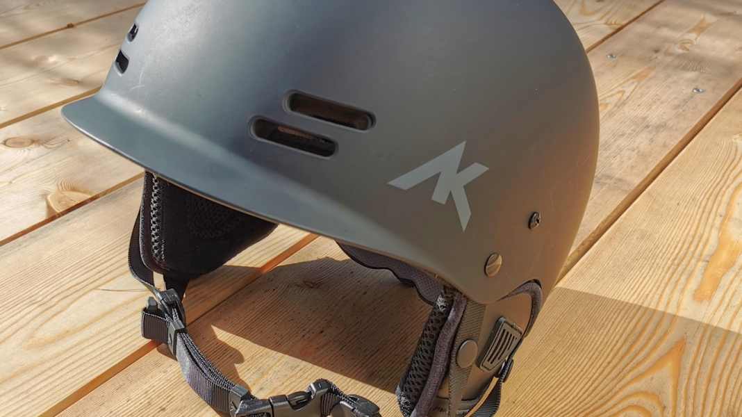 Test: AK Durable Supply Riot Helm für Wassersportler