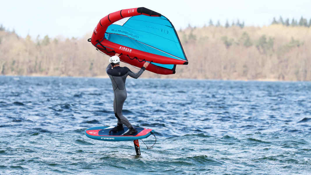 Wingfoil-Test: Airush FreeWing V2