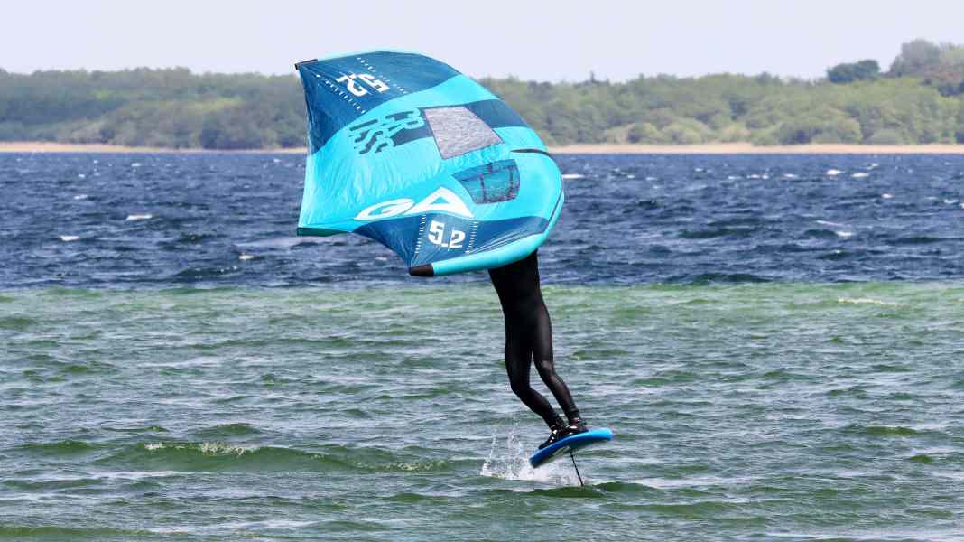Günstiger Wingfoil-Allrounder? Der GA Cross Wing im Test