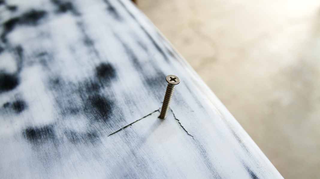 SUP Workshop: Repairing a crack in the board