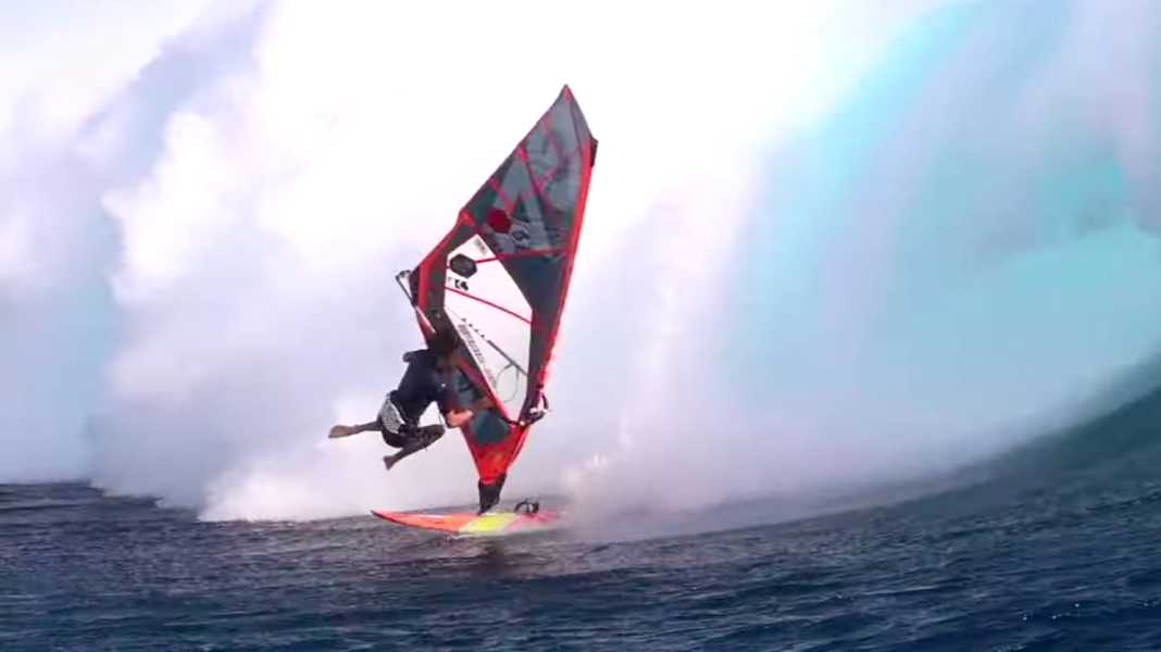 Mega-Action & Crashes: Martin und Traversa auf Mission in La Reunion