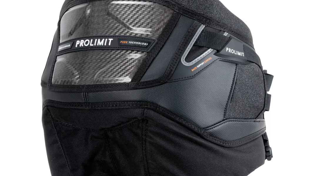 Für Racer und Slalomfans: Sitztrapez mit Hartschale - ProLimit Challenger im Test