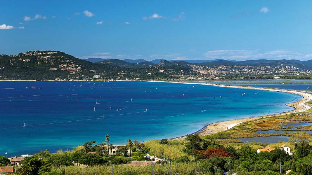 Halbinsel Giens/Hyères: Windsurf-Spots des Monats