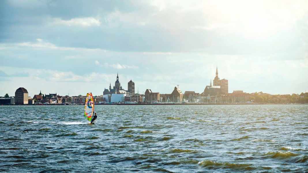 Wieker Bodden: Der Windsurf-Aufsteiger-Spot des Monats
