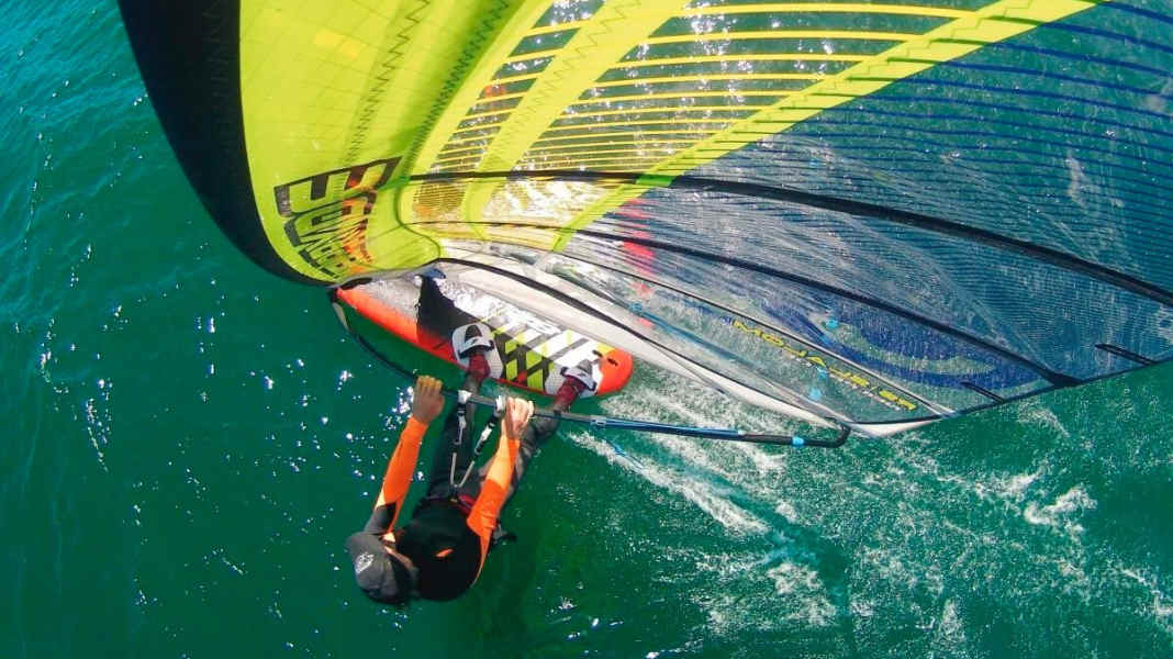 Trapeze surfing - how to find the right harness settings