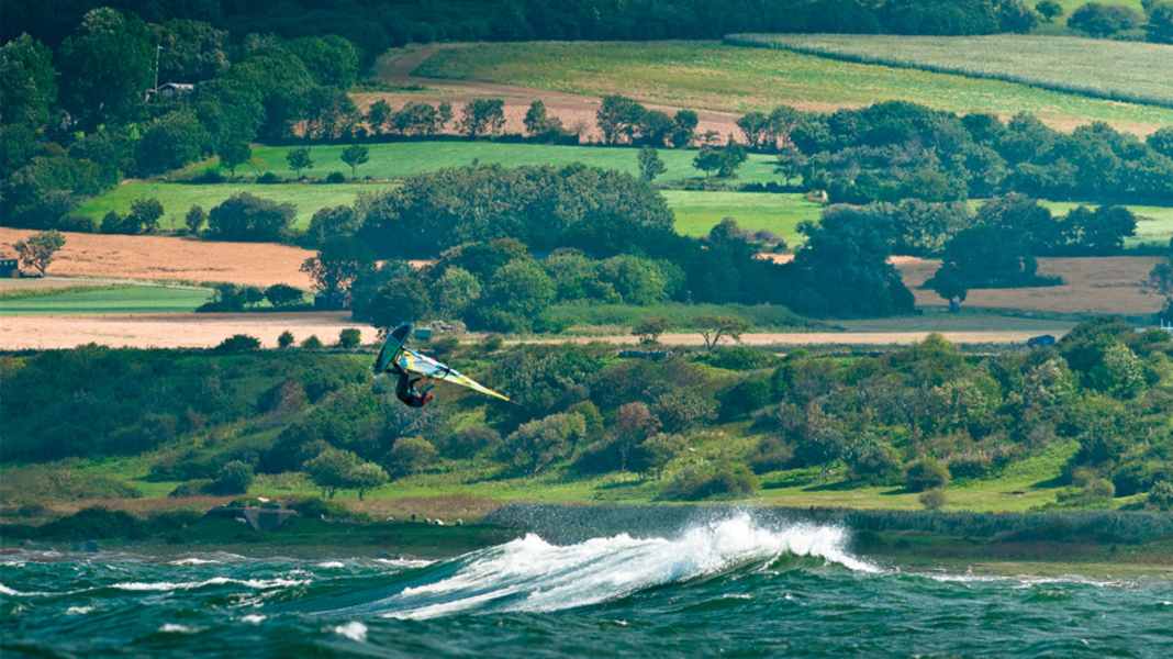 A windsurfing trip to Sweden's best wave spot