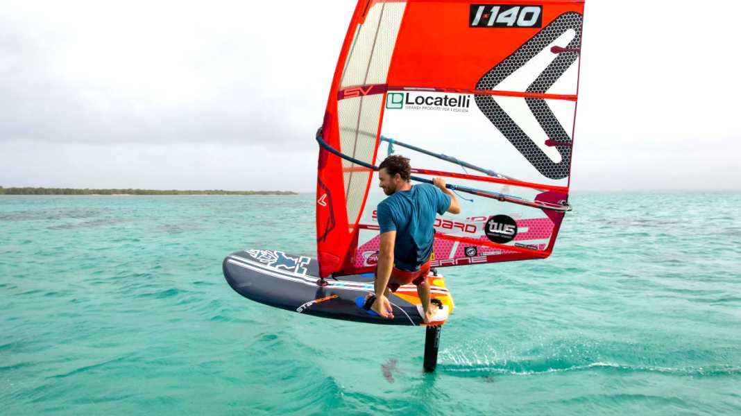 Alles was du über Foilboards wissen musst – Windsurf Board Guide