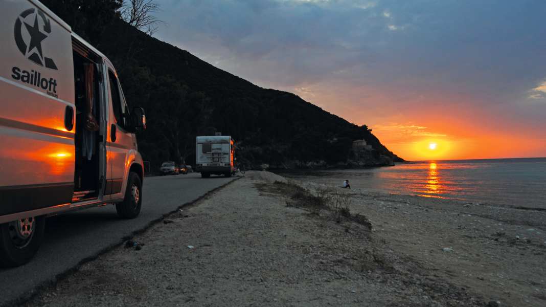 Wild camping: Greece relaxes rules for motorhome camping again