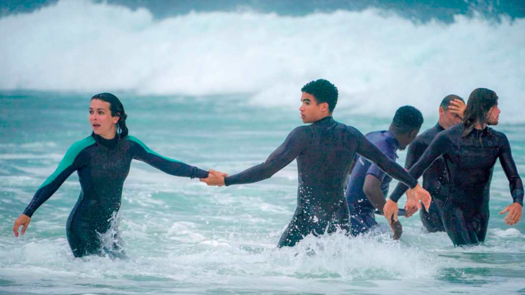 THE LAST WAVE | Mystery-Surferserie bei ZDFneo