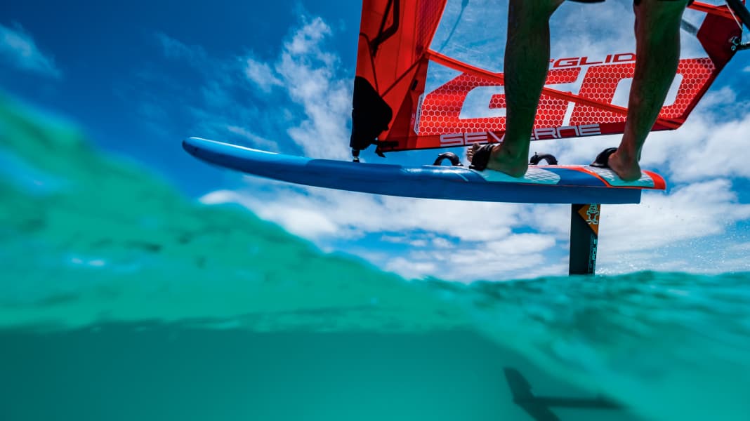 Foil Basics: Wichtige Begriffe, Foil-Typen und das passende Material zum Foil-Windsurfen