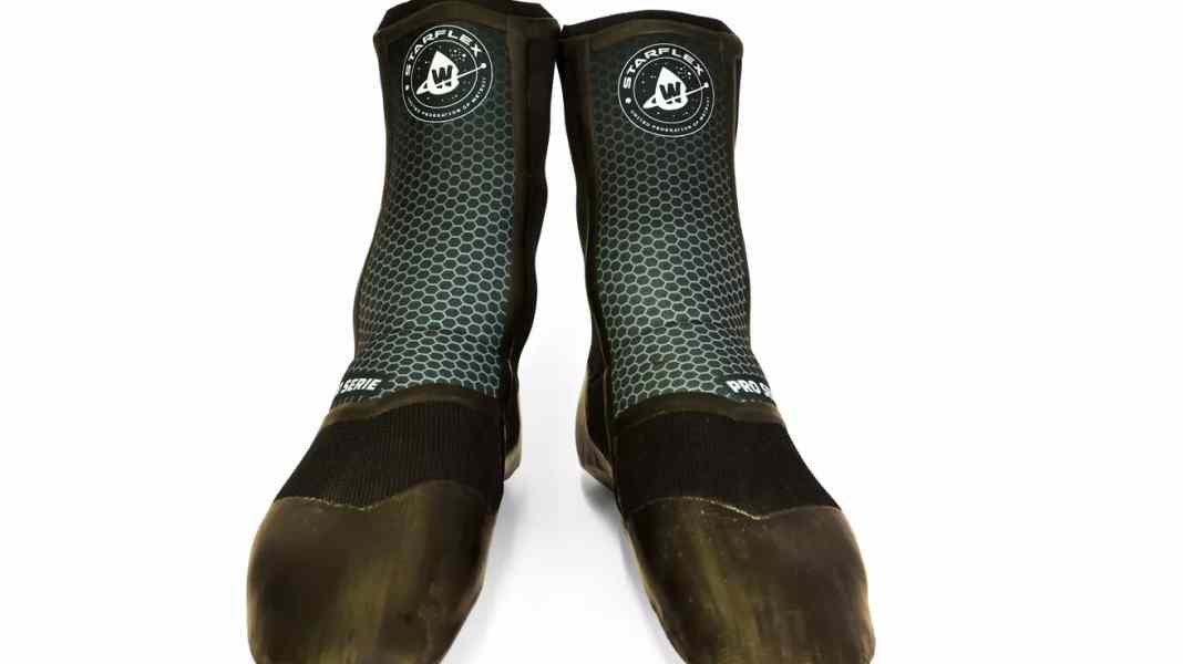 Wetty wetsuit boots: winter surf boots with a barefoot feel