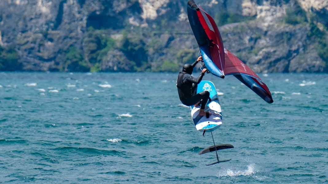 Windfoil, Wing, SUP: Crossoverboard Starboard Foil X Wing im Test