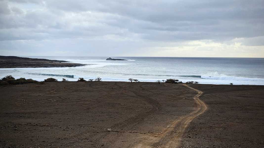 Exclusive wave camp on the Cape Verde Islands: Go wave hunting with Thomas Traversa