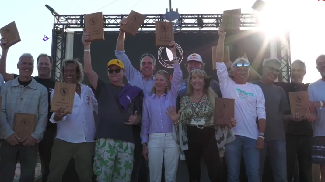 Ceremony at Defi Wind: New members inducted into the Windsurfing Hall of Fame