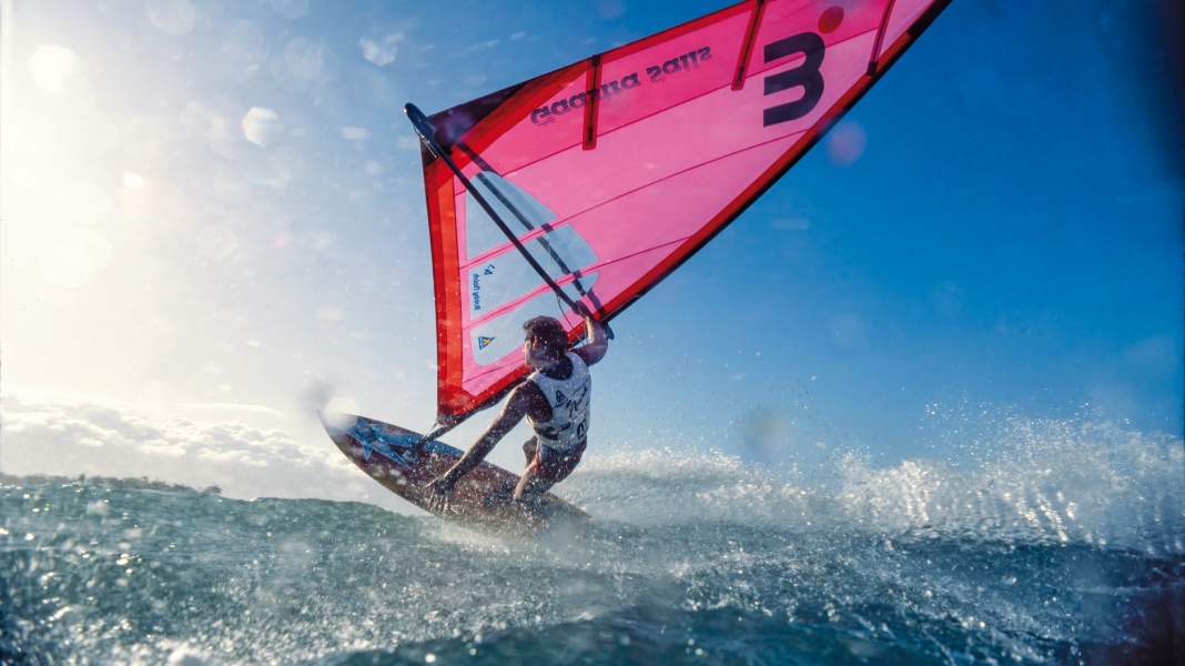 RIP, Diamond Head, La Perouse: Drei sehenswerte Windsurf-Videos mit Robby Naish